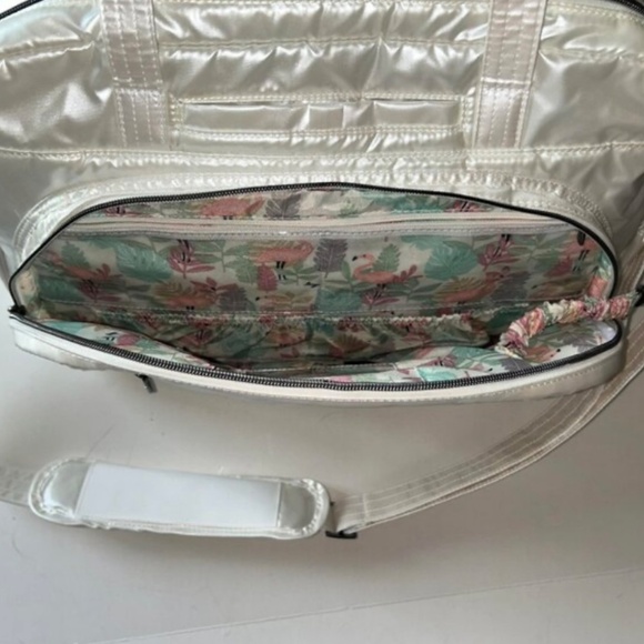 Lug Steamboat SE Duffel Bag Metallic Diamond Flamingo Foliage - Picture 7 of 7